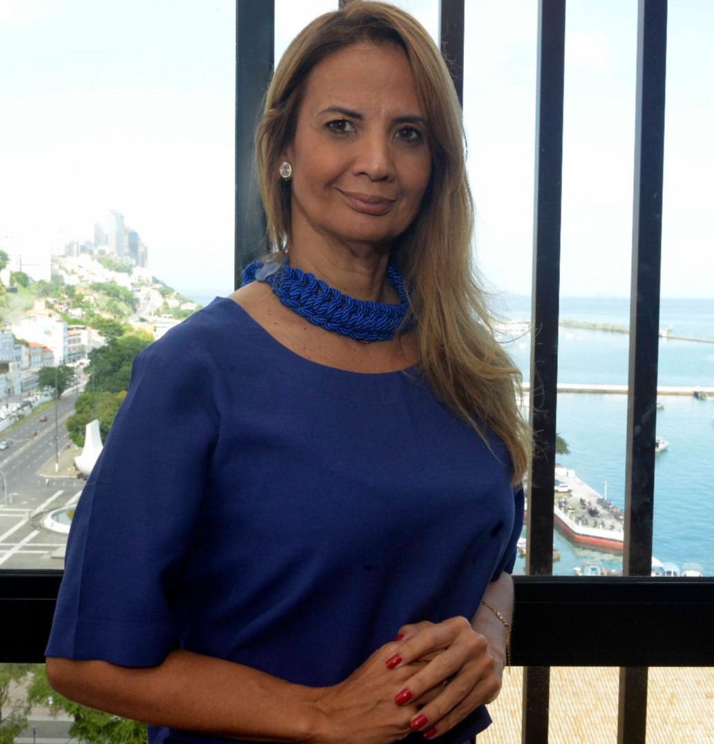 Renata Lomanto Carneiro Muller